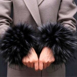 NWT Faux Fur Black Cuffs